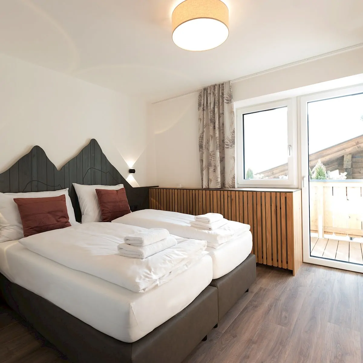 Schlafzimmer Zirm 6 | Zirmhof Apartments in Saalbach