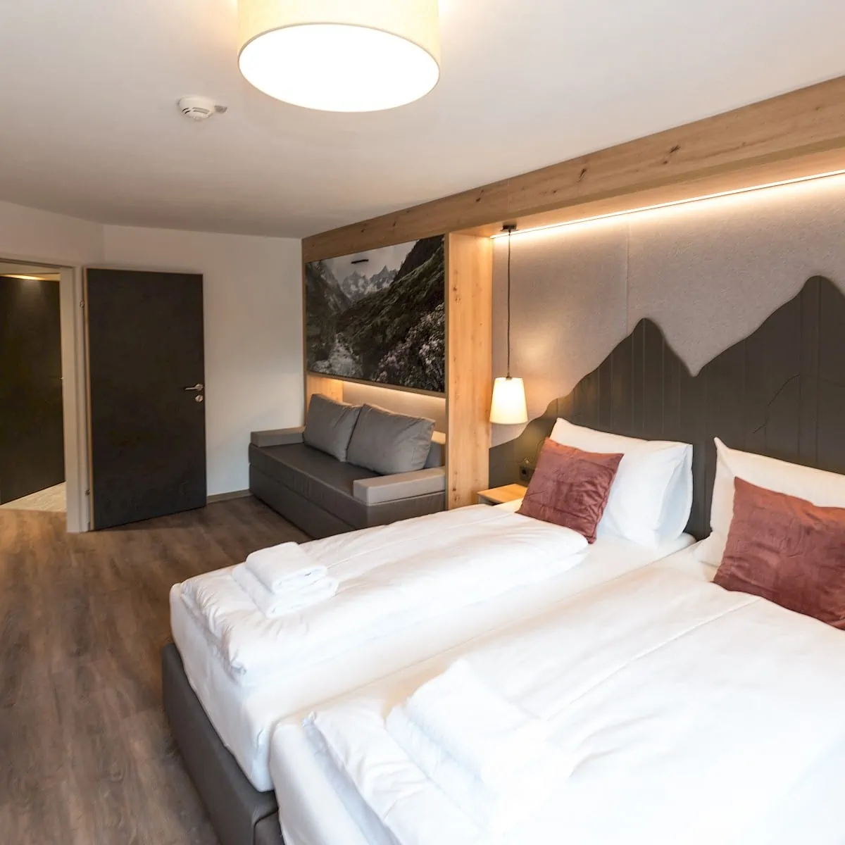 Bedroom Zirm 11 | Zirmhof Apartments in Saalbach