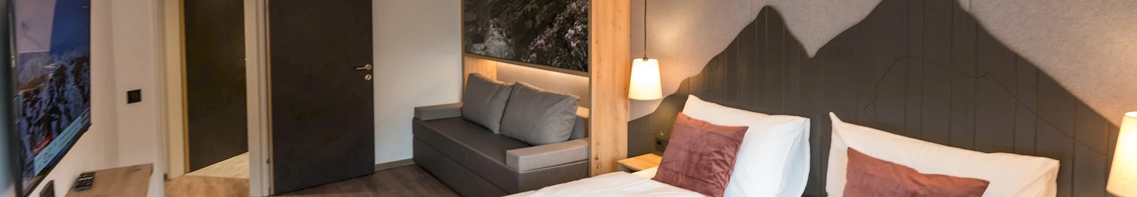 Bedroom Zirm 11 | Zirmhof Apartments in Saalbach