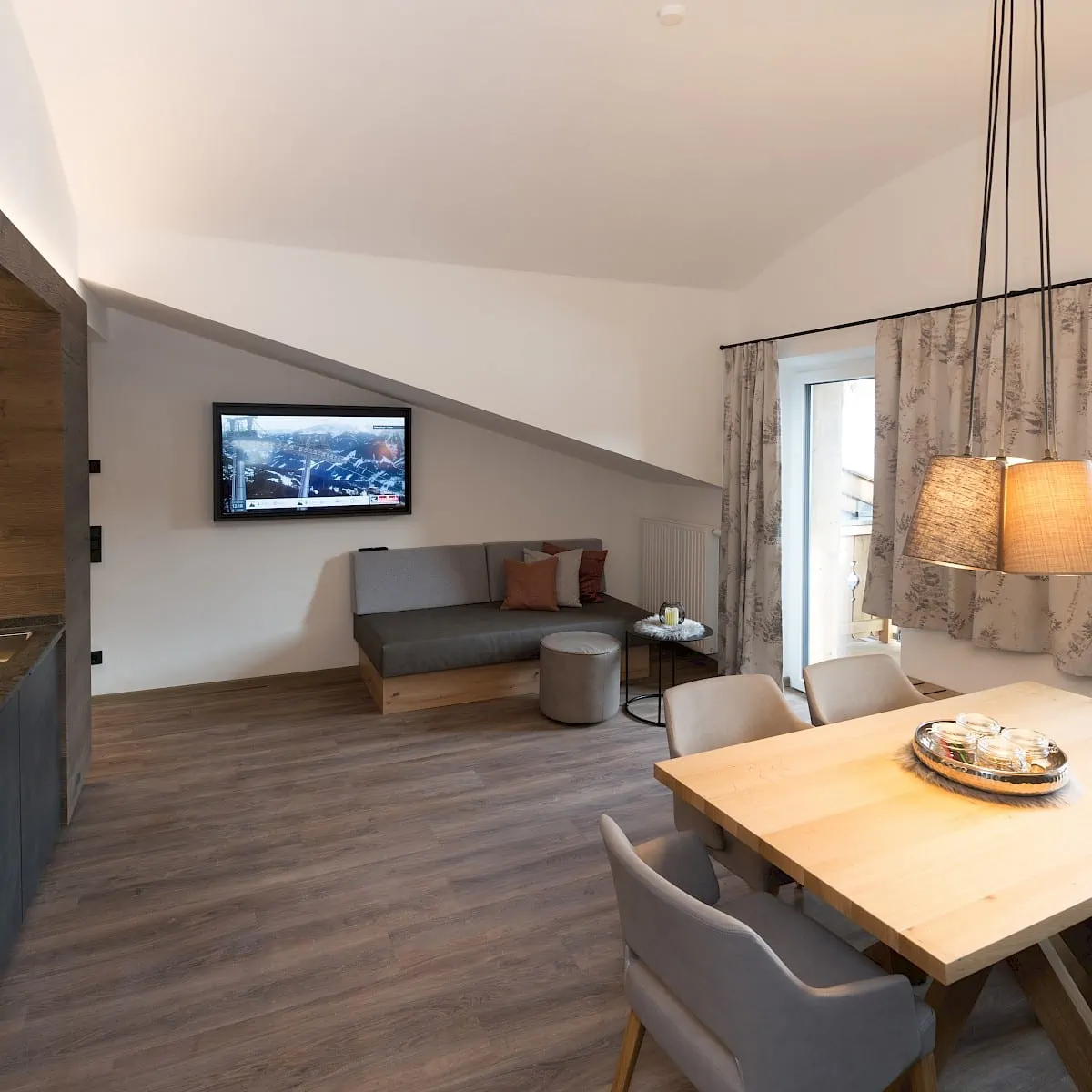 Living area Zirm 14 | Zirmhof Apartments in Saalbach