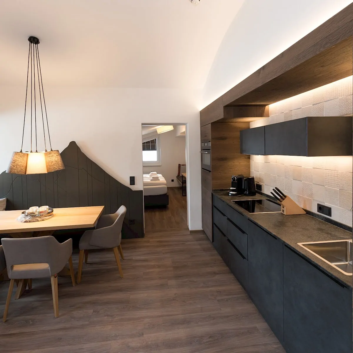 Keuken en eethoek Zirm 14 | Zirmhof Appartementen in Saalbach