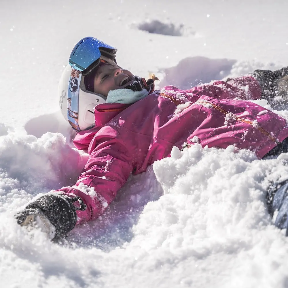 Familiepret in de sneeuw | De Zirmhof Appartementen in Saalbach